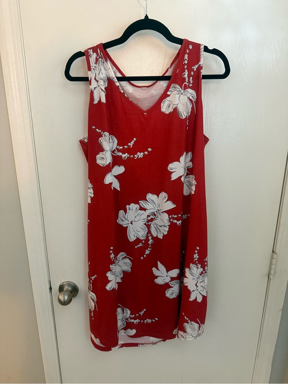 Red Floral V-Neck Sleeveless Dress